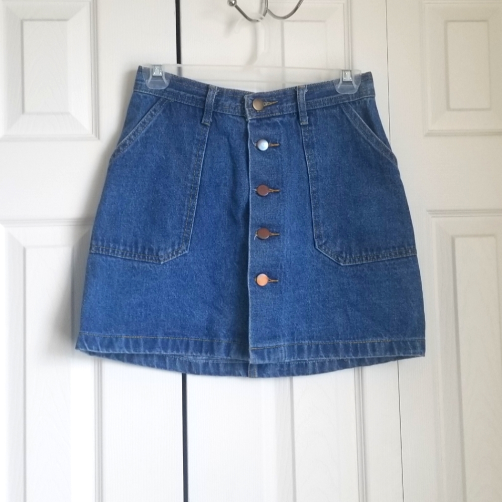 !!SUMMER SALE!! SHEIN denim button up mini skirt, M
